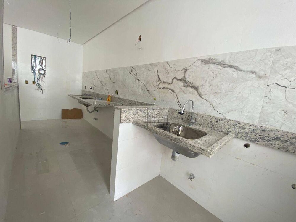 Casa à venda com 3 quartos, 175m² - Foto 10