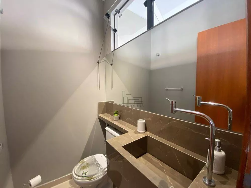 Casa, 3 quartos, 212 m² - Foto 1