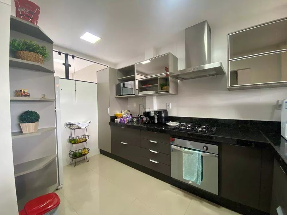 Casa, 3 quartos, 212 m² - Foto 4