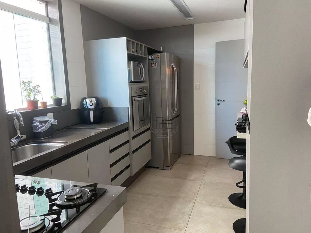 Apartamento, 3 quartos, 224 m² - Foto 13