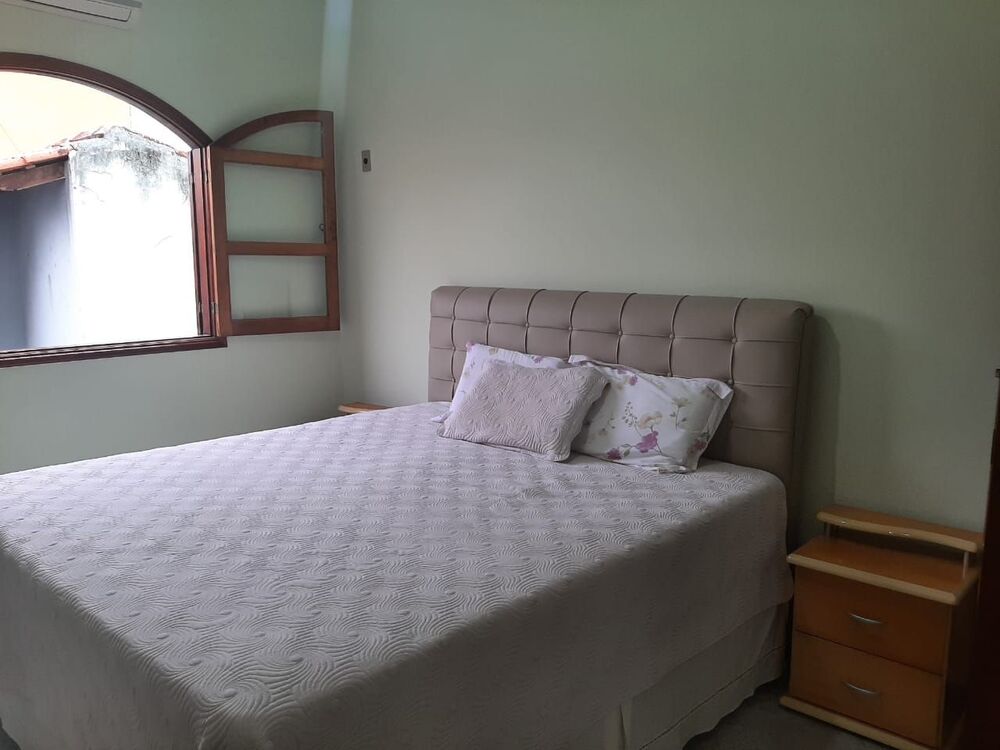 Casa à venda com 4 quartos, 317m² - Foto 13
