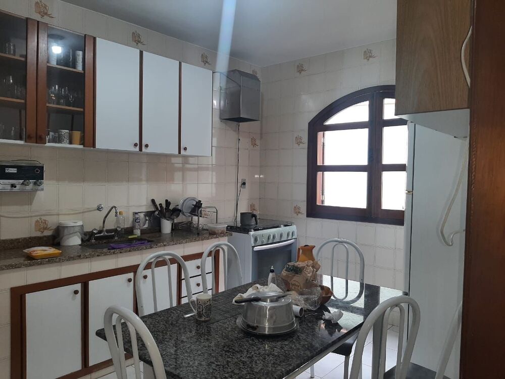 Casa à venda com 4 quartos, 317m² - Foto 11