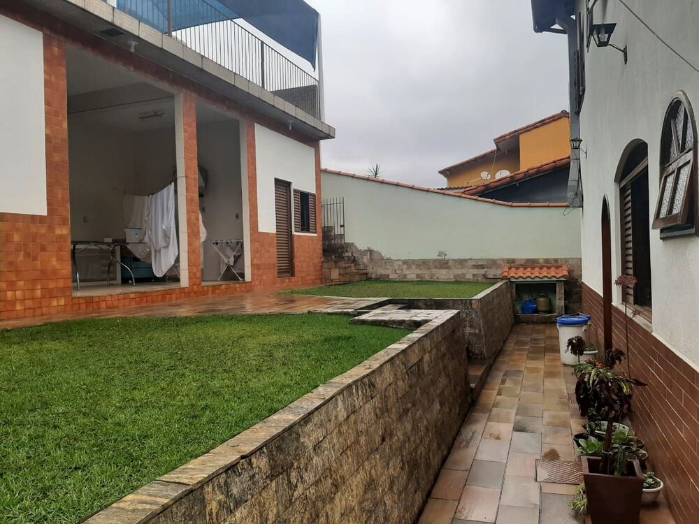 Casa à venda com 4 quartos, 317m² - Foto 27
