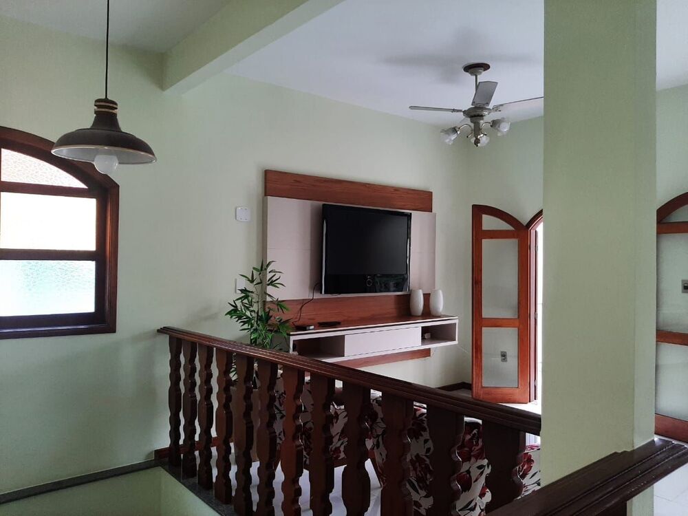 Casa à venda com 4 quartos, 317m² - Foto 9
