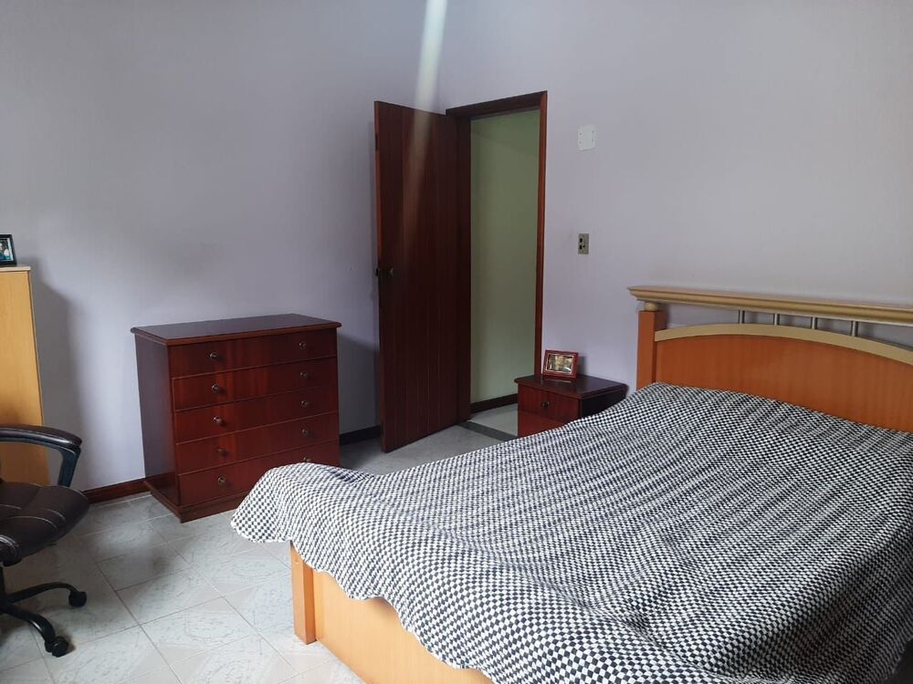 Casa à venda com 4 quartos, 317m² - Foto 23