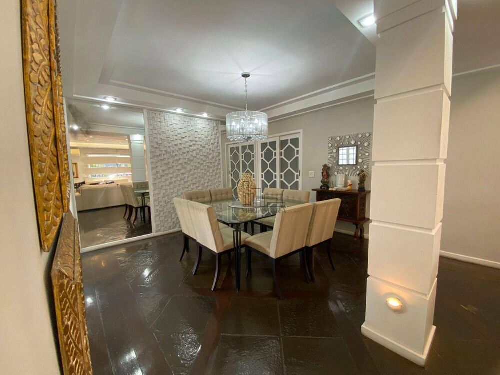 Casa à venda com 4 quartos, 362m² - Foto 3