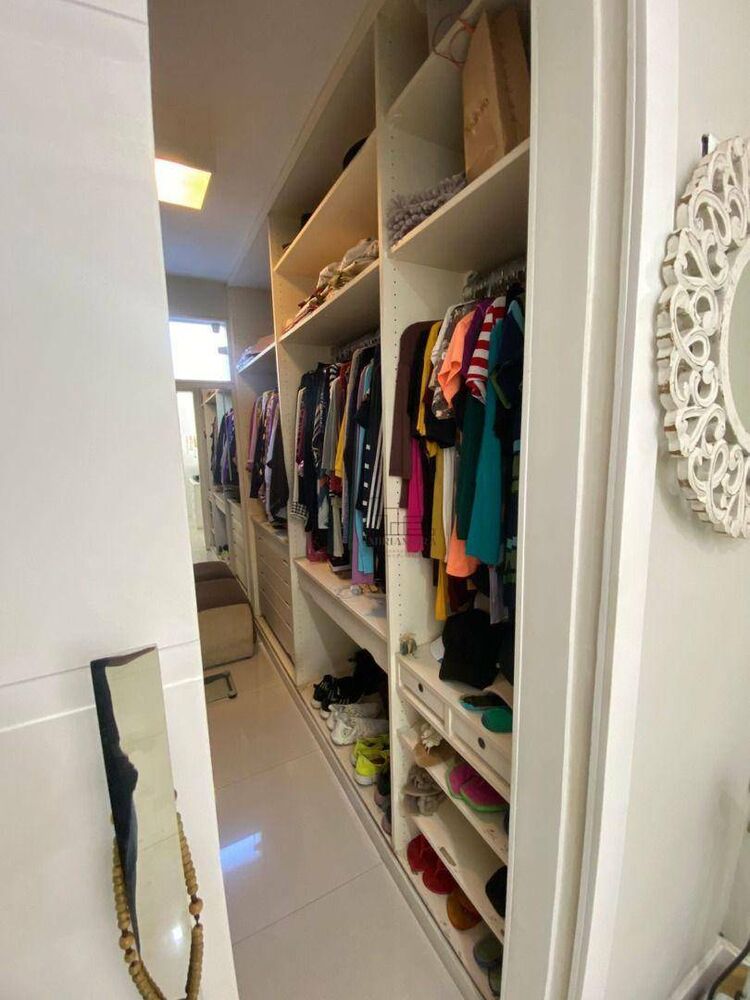 Casa à venda com 4 quartos, 362m² - Foto 12