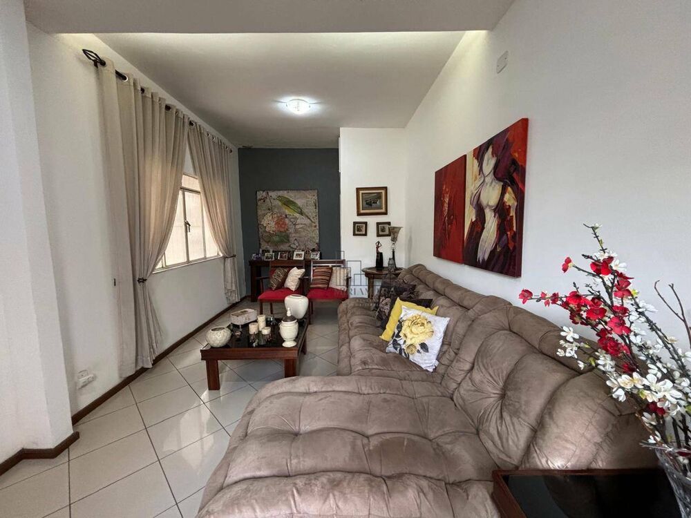 Apartamento, 3 quartos, 145 m² - Foto 1