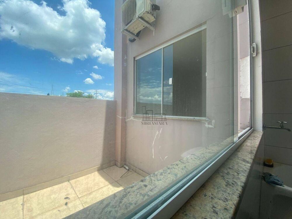 Apartamento à venda com 2 quartos, 56m² - Foto 3