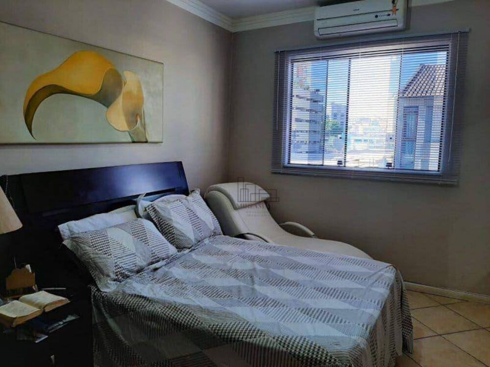Apartamento à venda com 3 quartos, 108m² - Foto 7