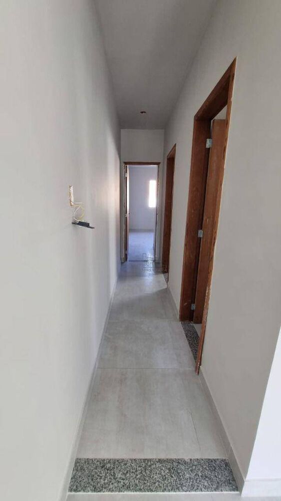 Casa à venda com 2 quartos, 58m² - Foto 7