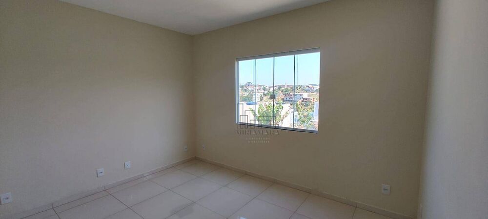 Casa à venda com 2 quartos, 64m² - Foto 7