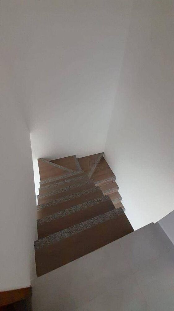 Casa à venda com 2 quartos, 134m² - Foto 7