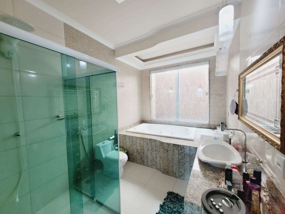 Casa à venda com 4 quartos, 226M2 - Foto 7