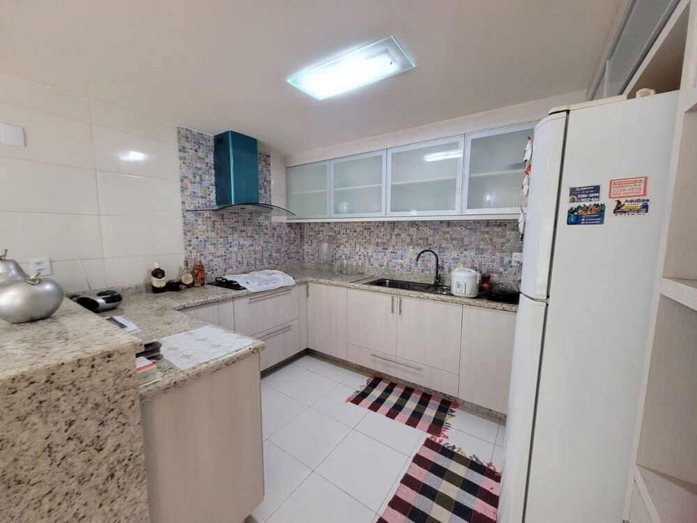 Casa à venda com 4 quartos, 226M2 - Foto 9