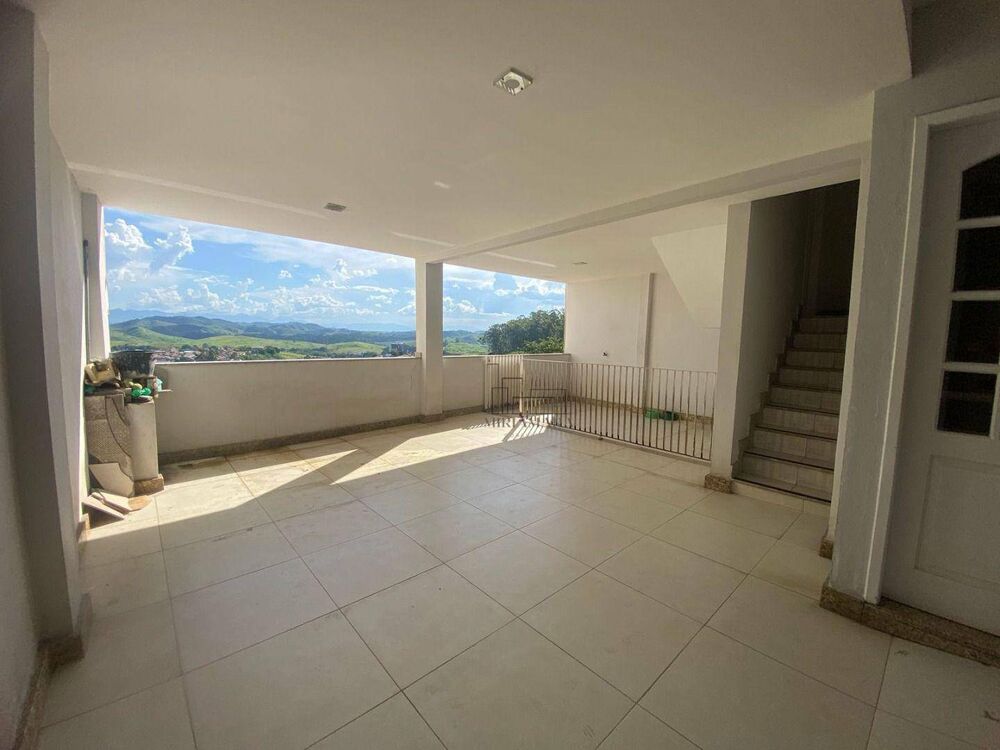 Casa à venda com 3 quartos, 173m² - Foto 11