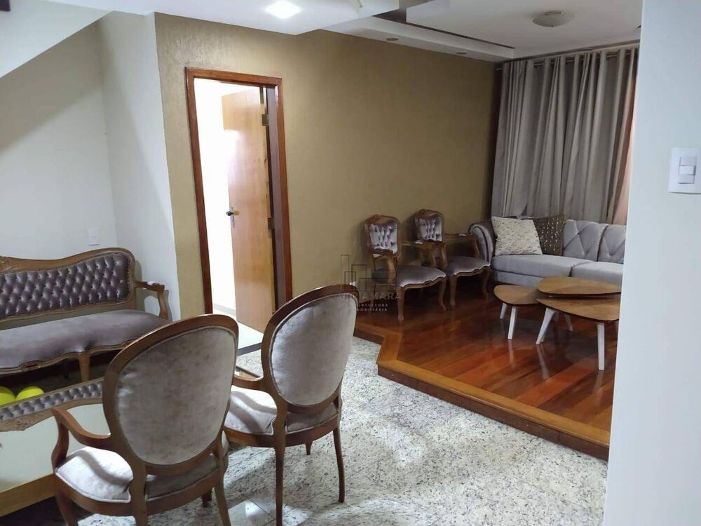Casa à venda com 5 quartos, 300M2 - Foto 1