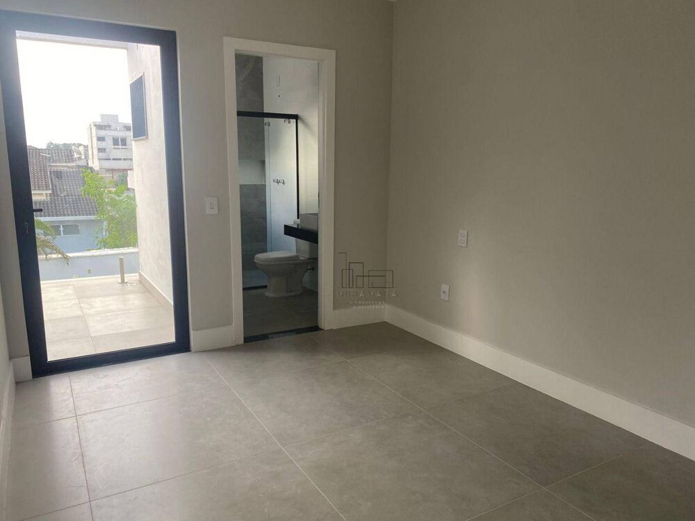 Casa à venda com 3 quartos, 205M2 - Foto 5