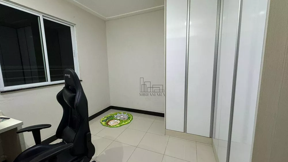 Cobertura, 3 quartos, 214 m² - Foto 25