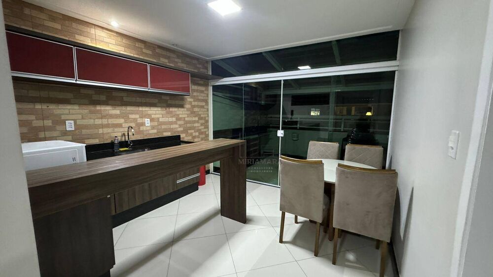 Cobertura à venda com 3 quartos, 214m² - Foto 7