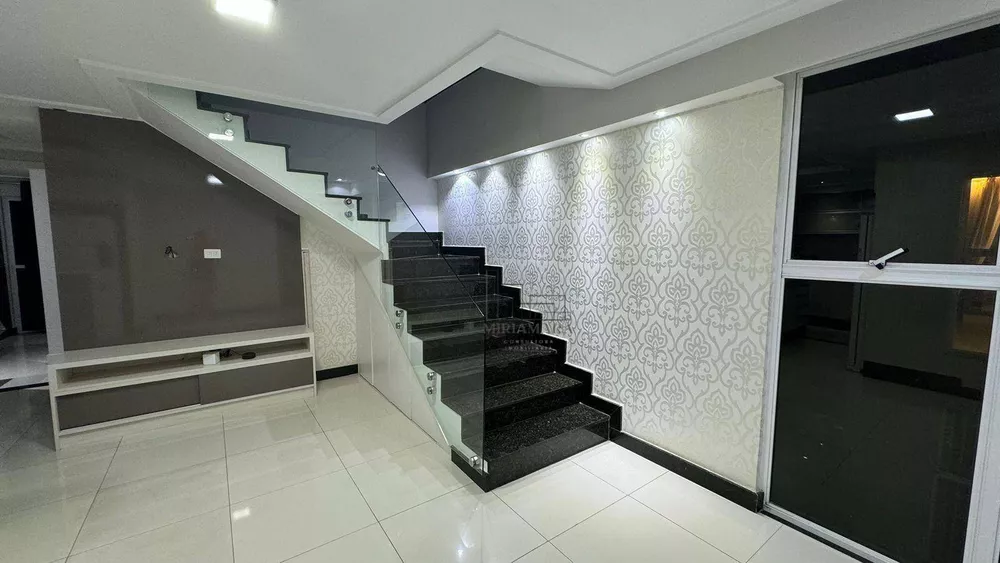 Cobertura, 3 quartos, 214 m² - Foto 20