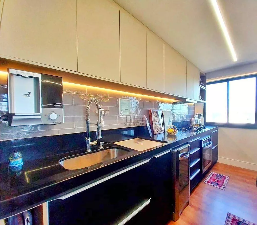 Cobertura, 3 quartos, 208 m² - Foto 19