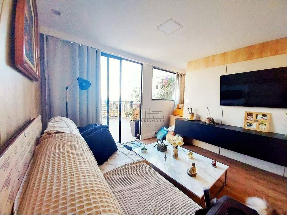 Cobertura, 3 quartos, 208 m² - Foto 2