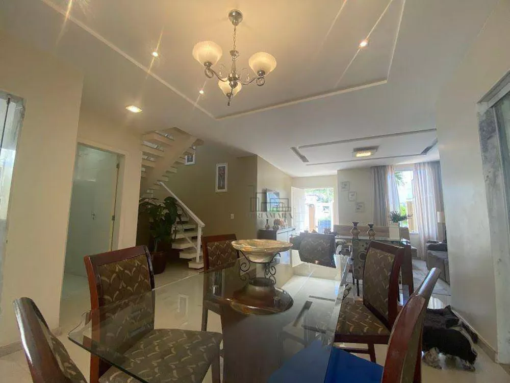 Casa, 2 quartos, 204 m² - Foto 4