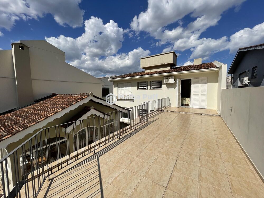 Casa, 3 quartos, 217 m² - Foto 3