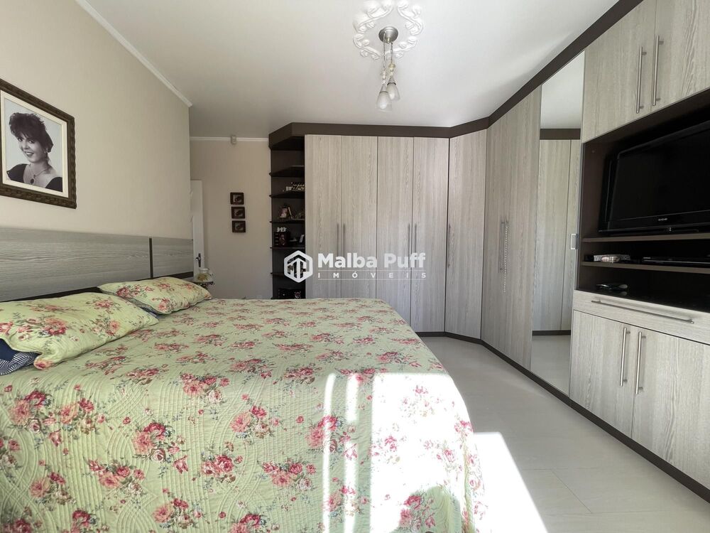 Casa, 3 quartos, 217 m² - Foto 13