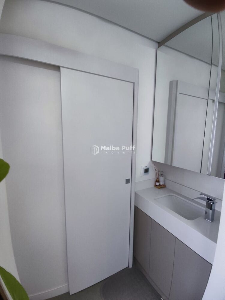 Apartamento à venda com 1 quarto, 39m² - Foto 10