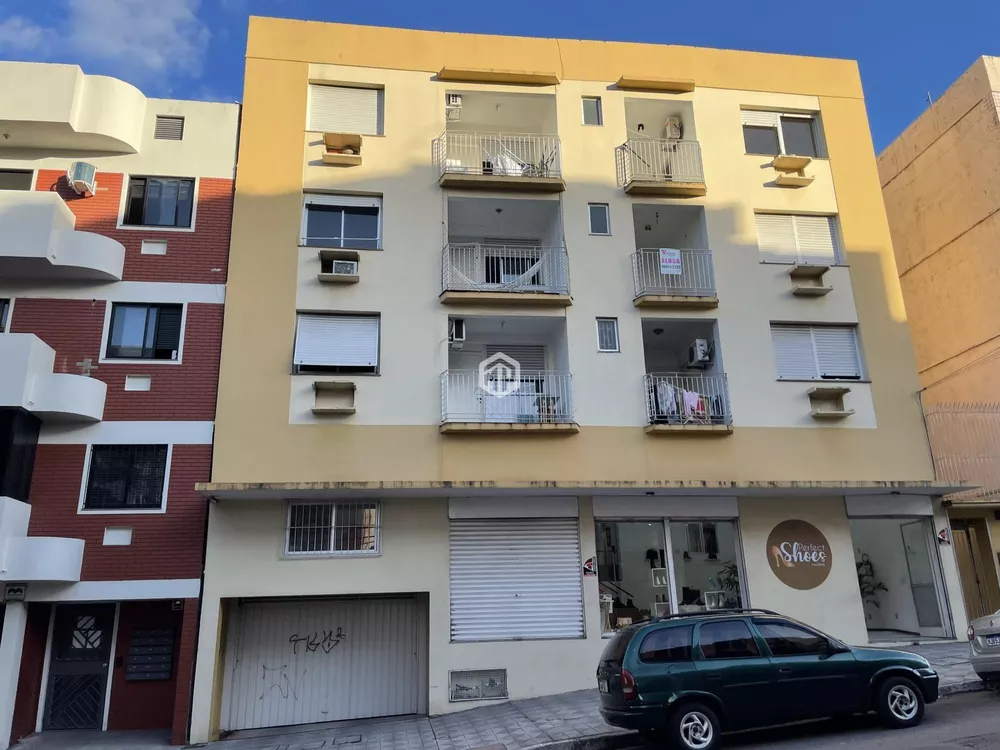 Apartamento à venda com 3 quartos, 101m² - Foto 1