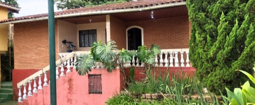 Chácara à venda com 3 quartos, 335m² - Foto 2