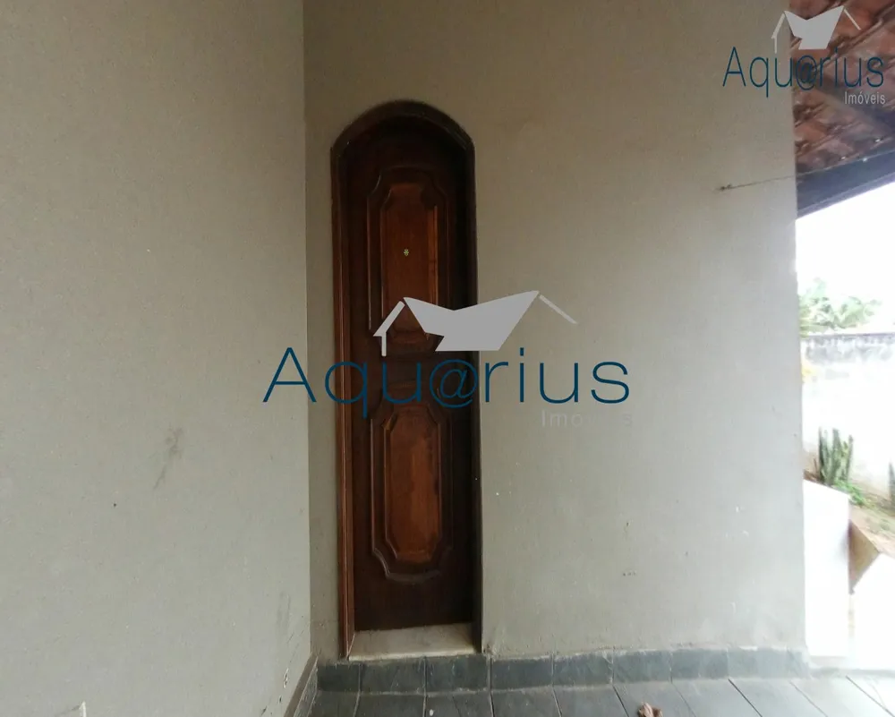 Casa, 4 quartos, 197 m² - Foto 1