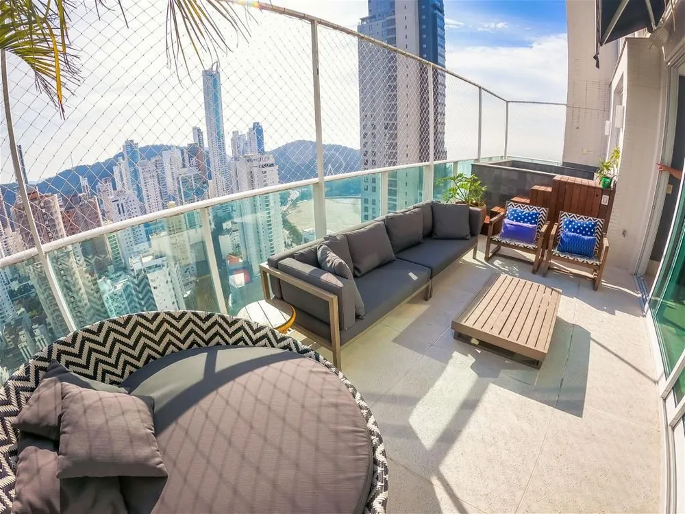 Apartamento, 3 quartos, 337 m² - Foto 1