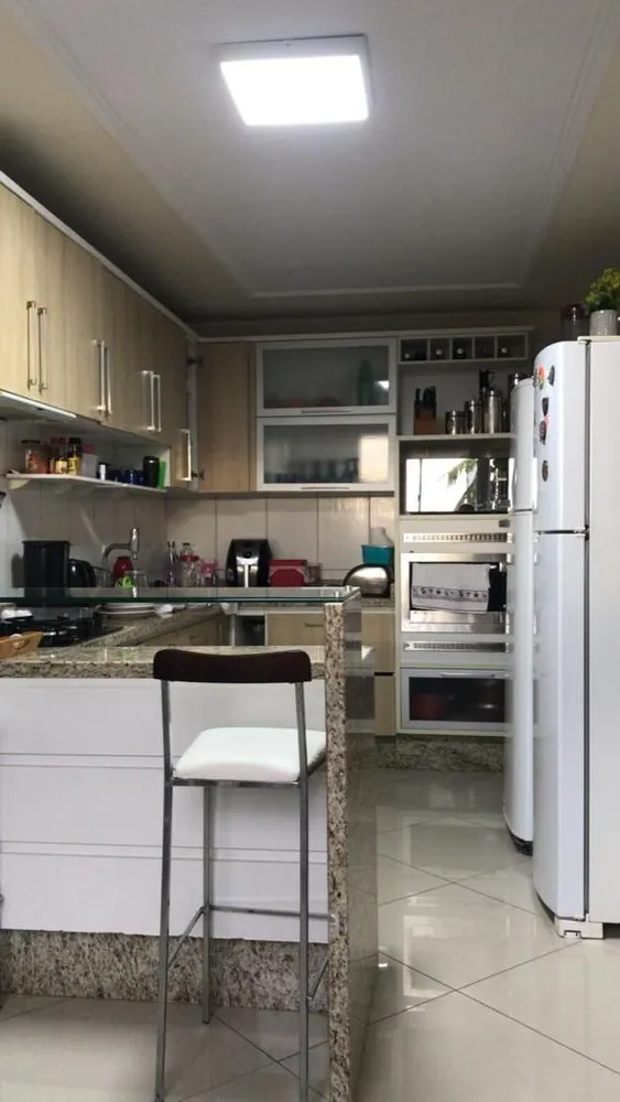 Apartamento, 3 quartos, 800 m² - Foto 2