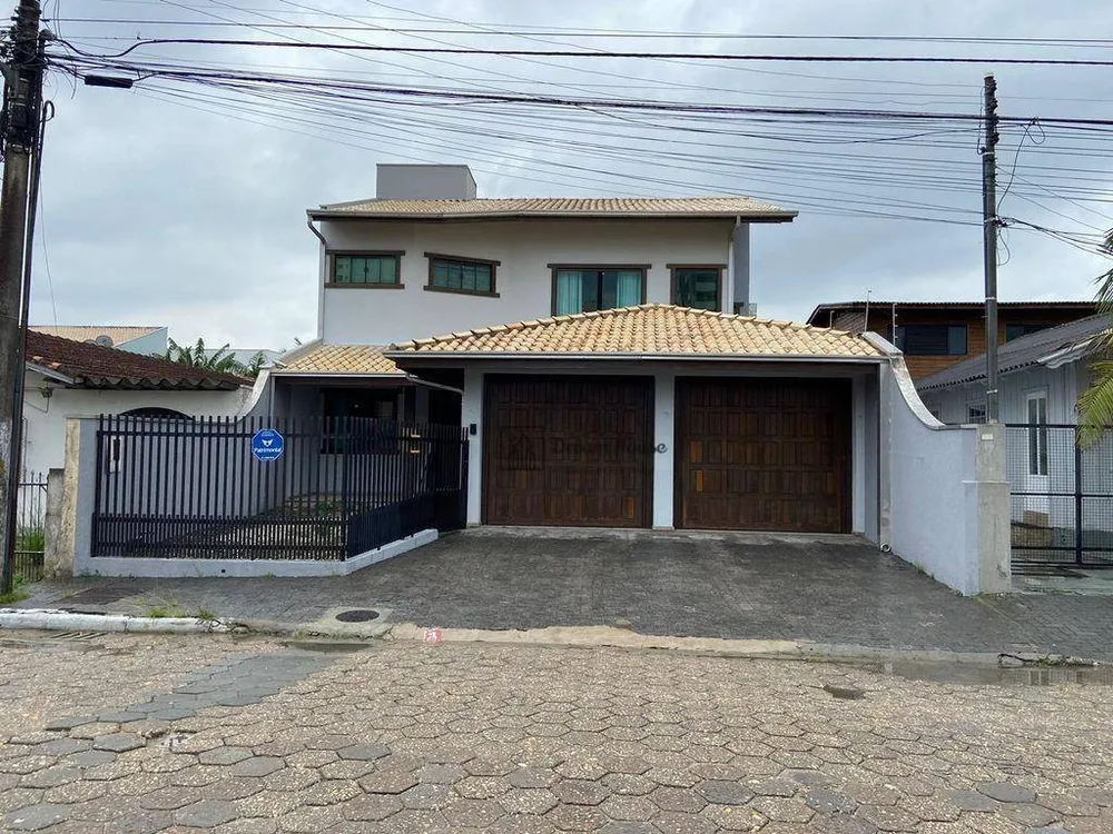 Casa de Condomínio, 4 quartos - Foto 1