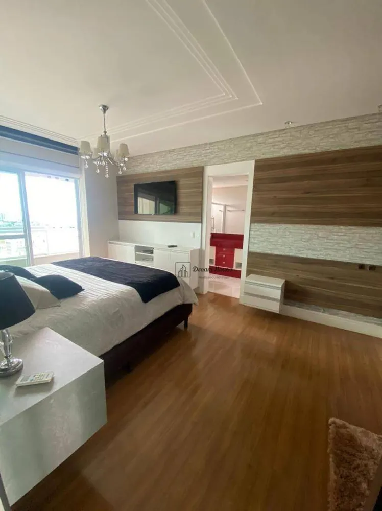 Apartamento, 3 quartos, 191 m² - Foto 1