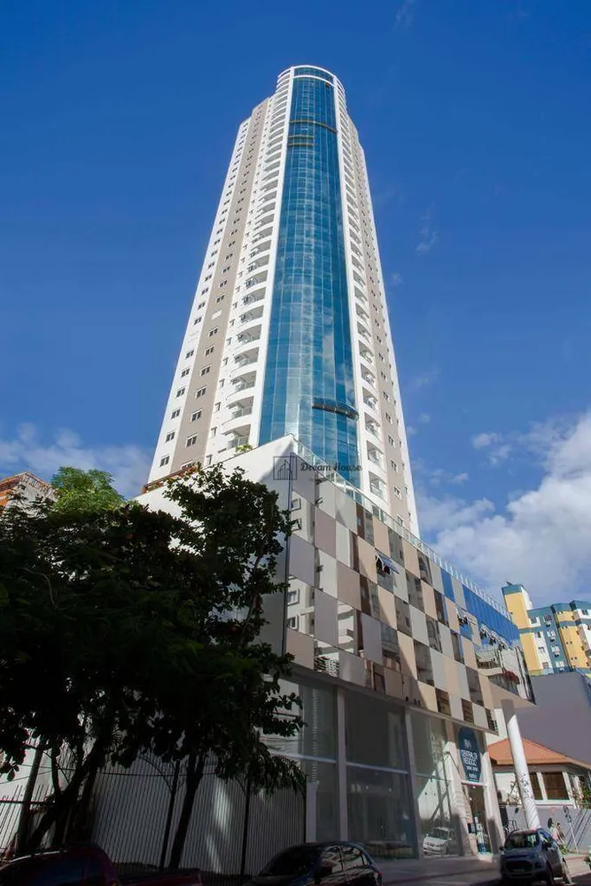 Apartamento, 4 quartos, 257 m² - Foto 2