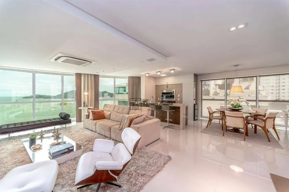 Apartamento, 4 quartos, 287 m² - Foto 1