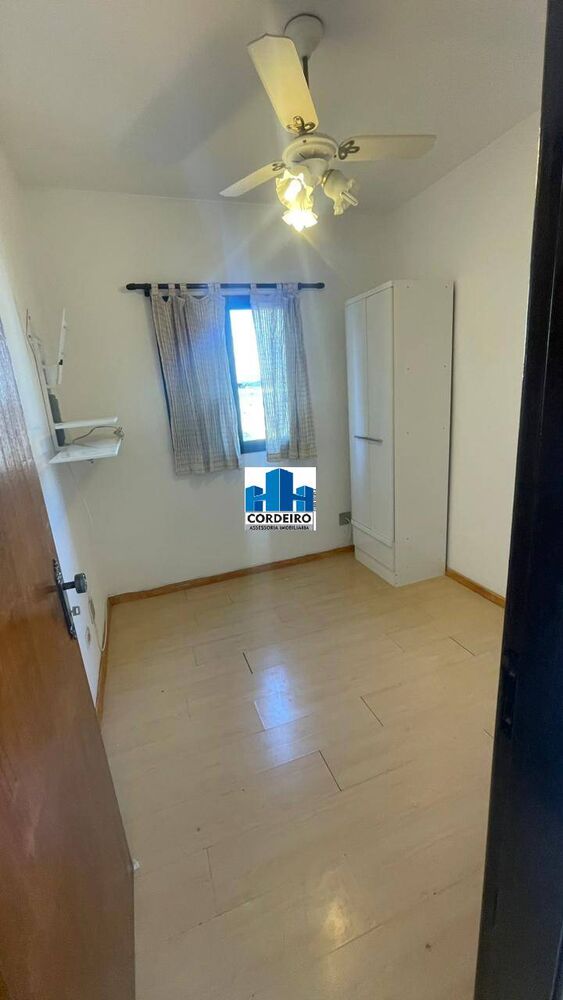 Apartamento para alugar com 3 quartos, 98m² - Foto 7