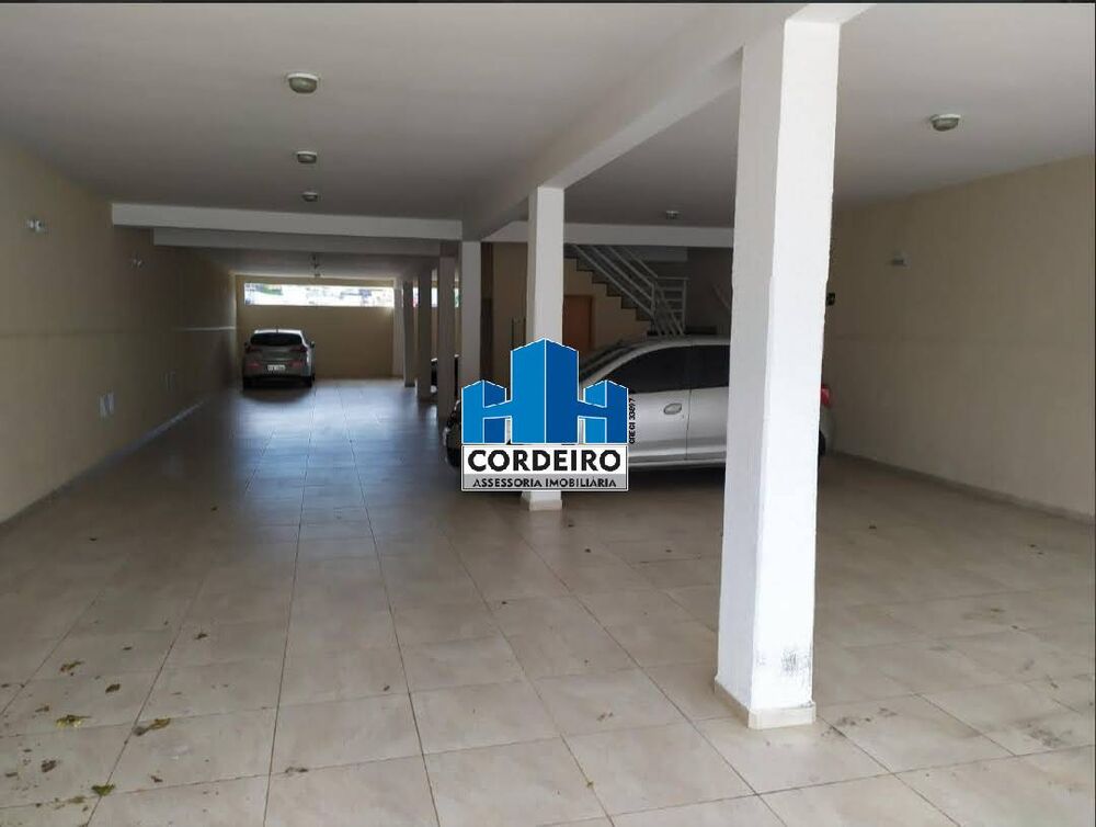 Apartamento à venda com 2 quartos, 61m² - Foto 1