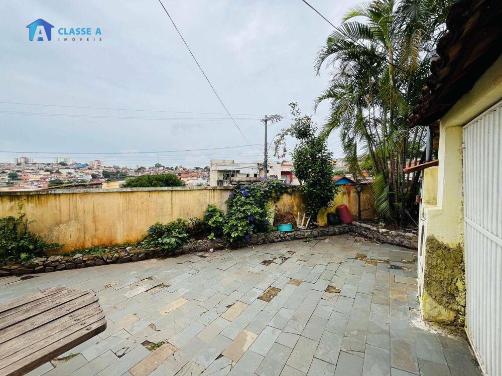 Casa, 3 quartos, 134 m² - Foto 2
