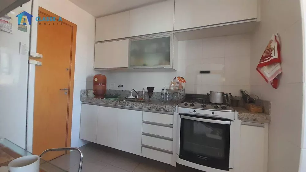 Apartamento à venda com 3 quartos, 147m² - Foto 5