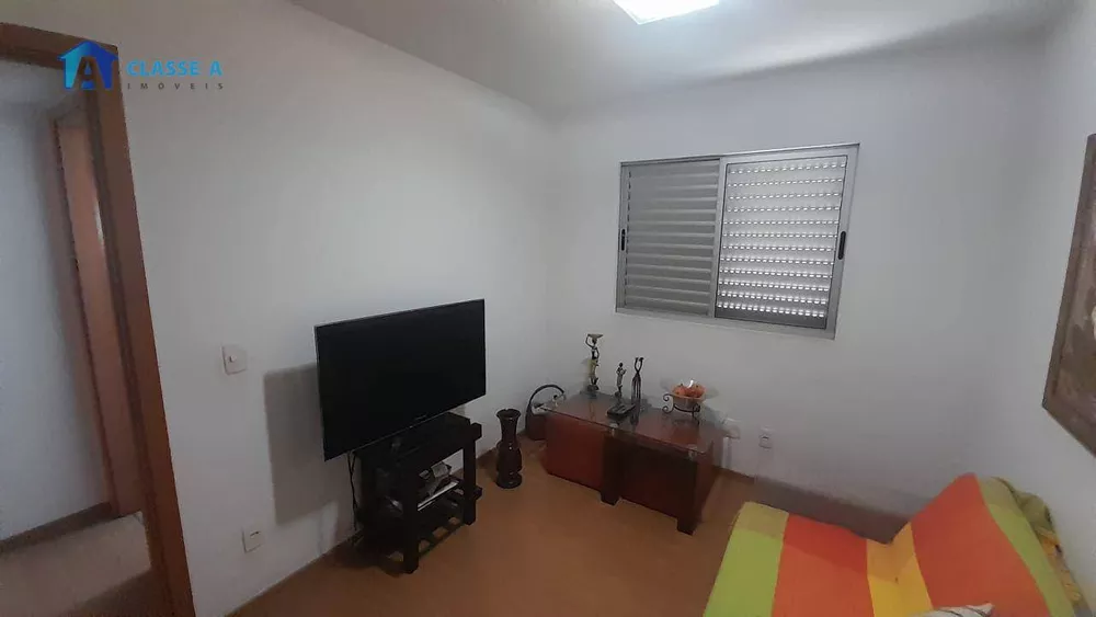 Apartamento à venda com 3 quartos, 147m² - Foto 6