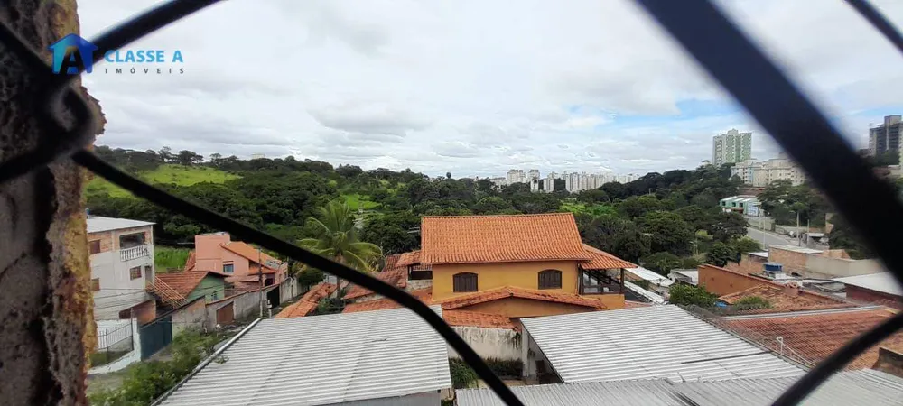 Casa, 3 quartos, 161 m² - Foto 2