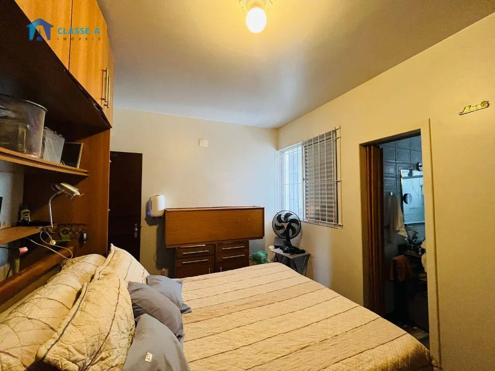 Casa, 3 quartos, 232 m² - Foto 2