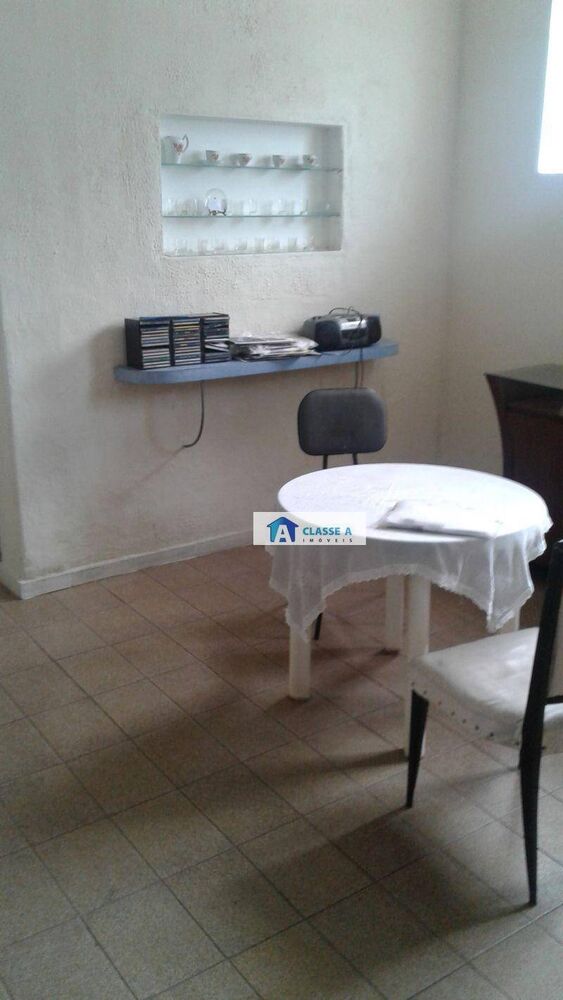 Casa, 2 quartos, 247 m² - Foto 4