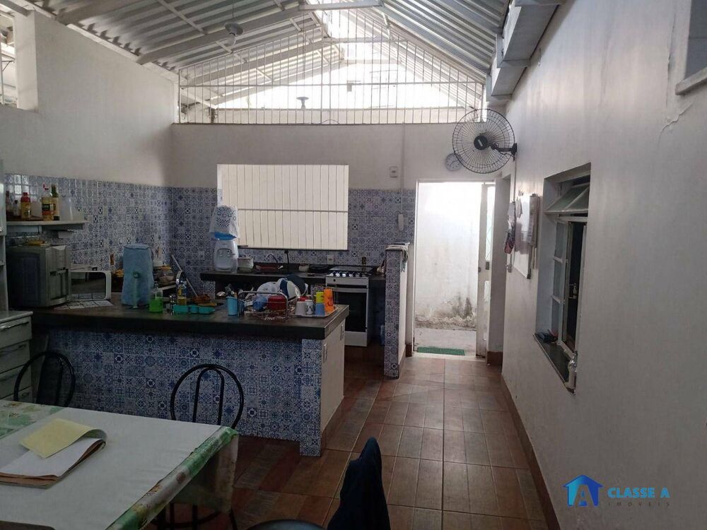 Casa, 5 quartos, 209 m² - Foto 12
