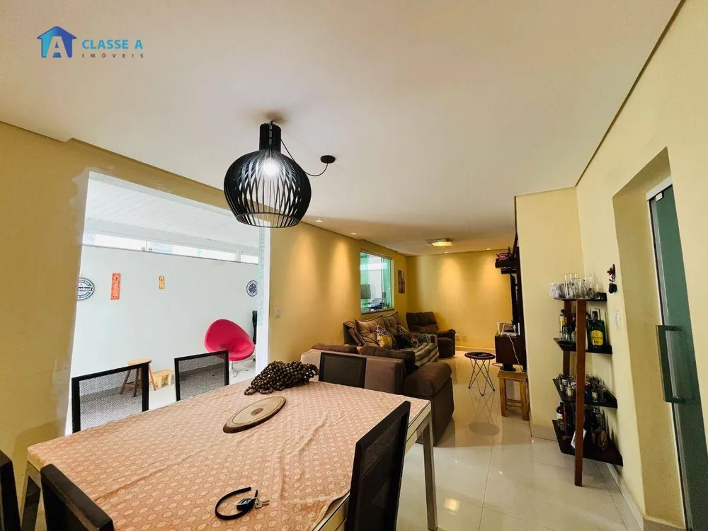 Apartamento, 3 quartos, 170 m² - Foto 1